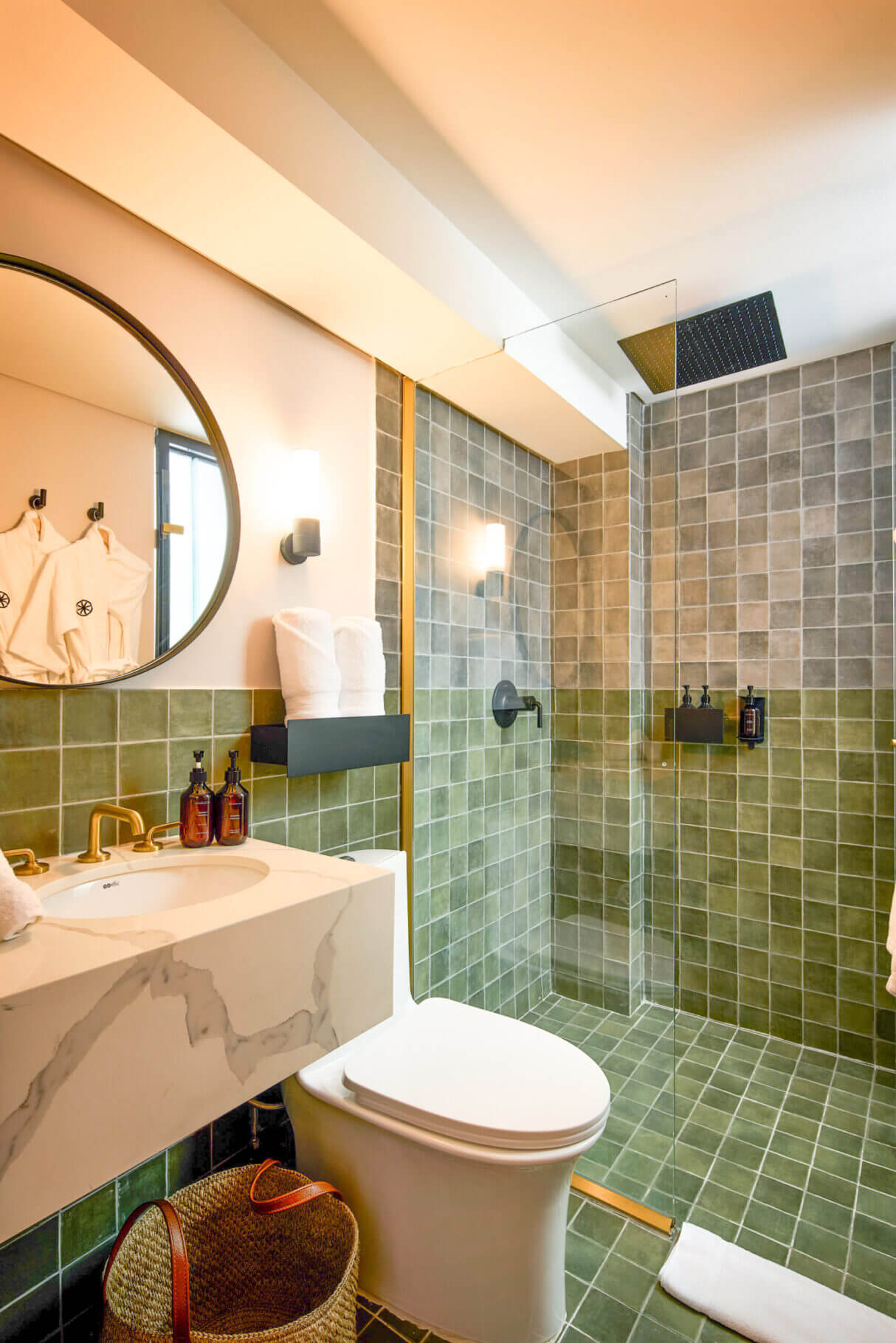 Executive_Wellcomm_Hotel_5